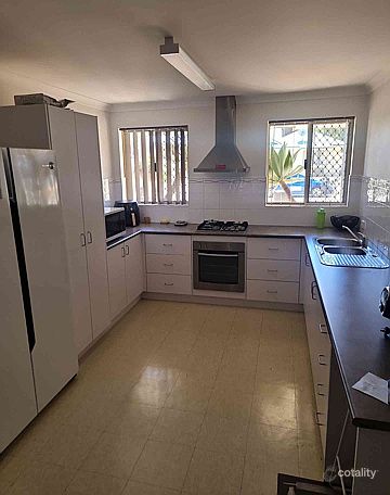 32 Bath St, Kukerin, WA 6352