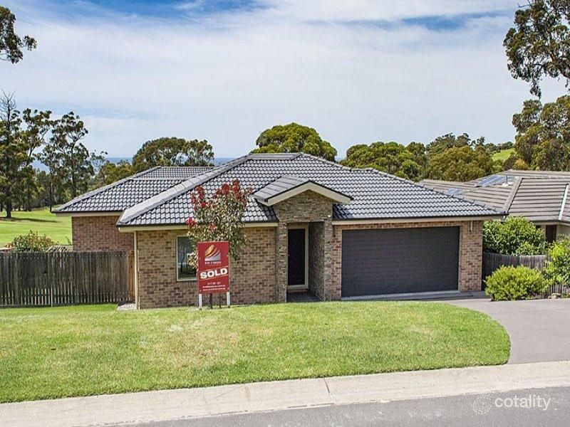 45 The Peninsula, Tura Beach, NSW 2548