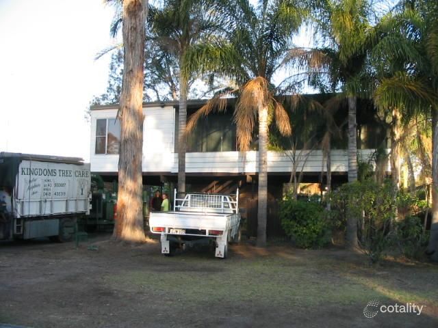 18 St James Ave, Berkeley Vale, NSW 2261