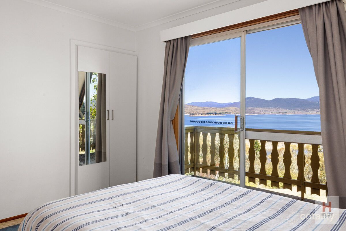 18 Camira Ave, East Jindabyne, NSW 2627
