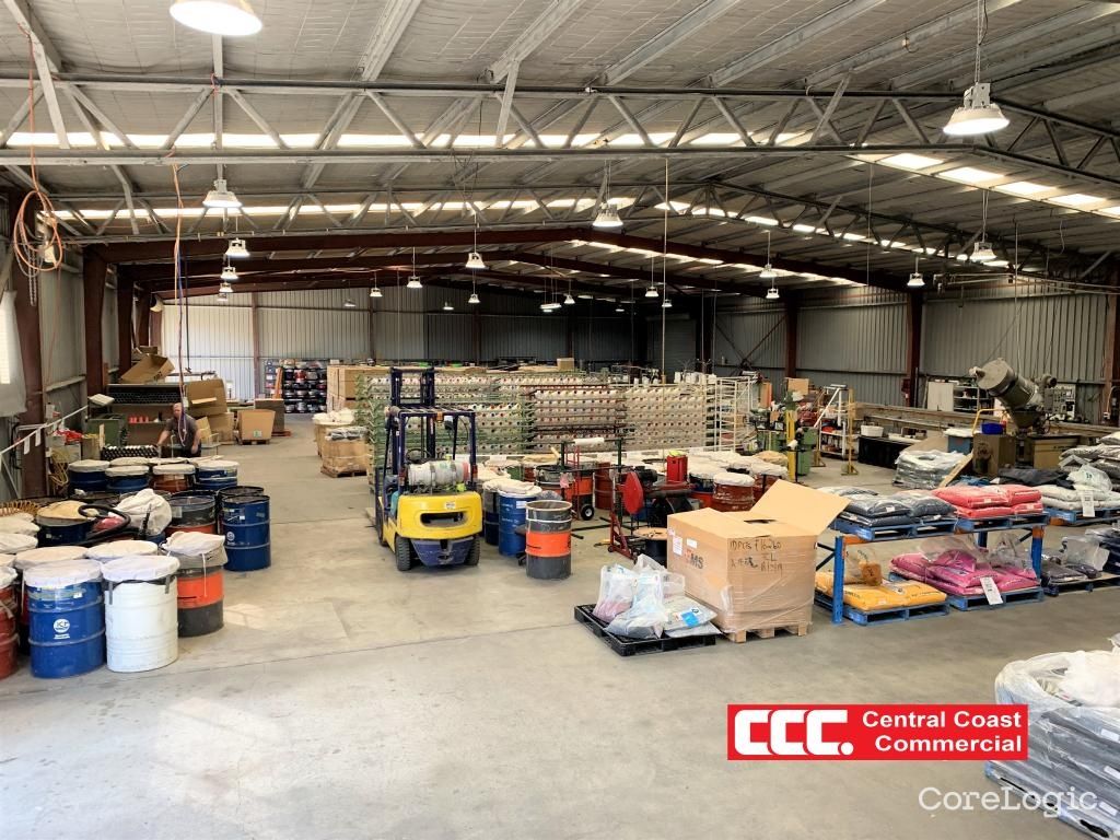 2 Journeyman Cl, Berkeley Vale, NSW 2261