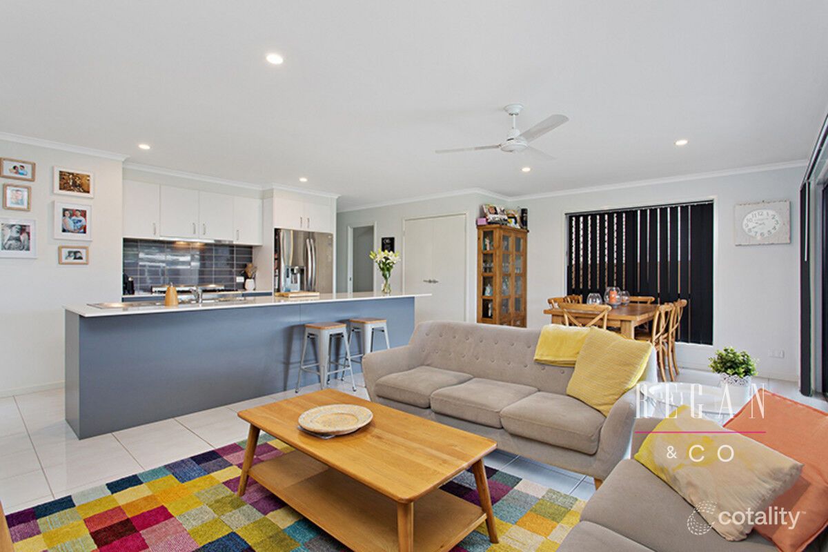 50 Braxlaw Cres, Dakabin, QLD 4503