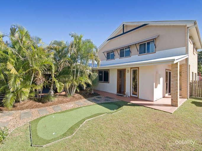 69 Twenty Fifth Ave, Palm Beach, QLD 4221