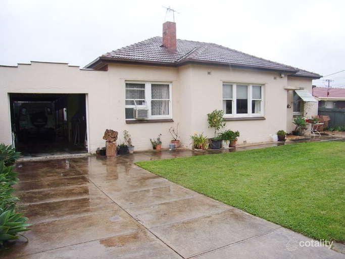 94 Railway Tce, Ascot Park, SA 5043