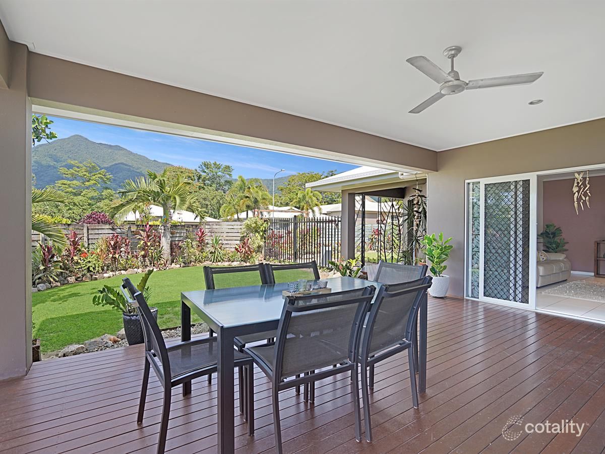 17 Roderick St, Bentley Park, QLD 4869