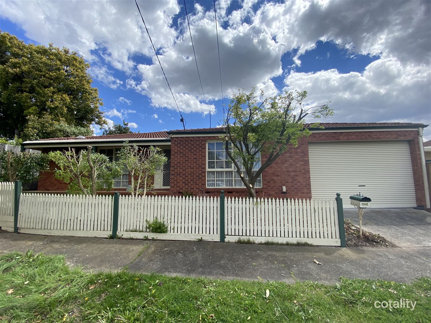 1 Moore St, Box Hill South, VIC 3128
