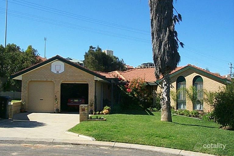 10 Snell Ct, Tarcoola Beach, WA 6530