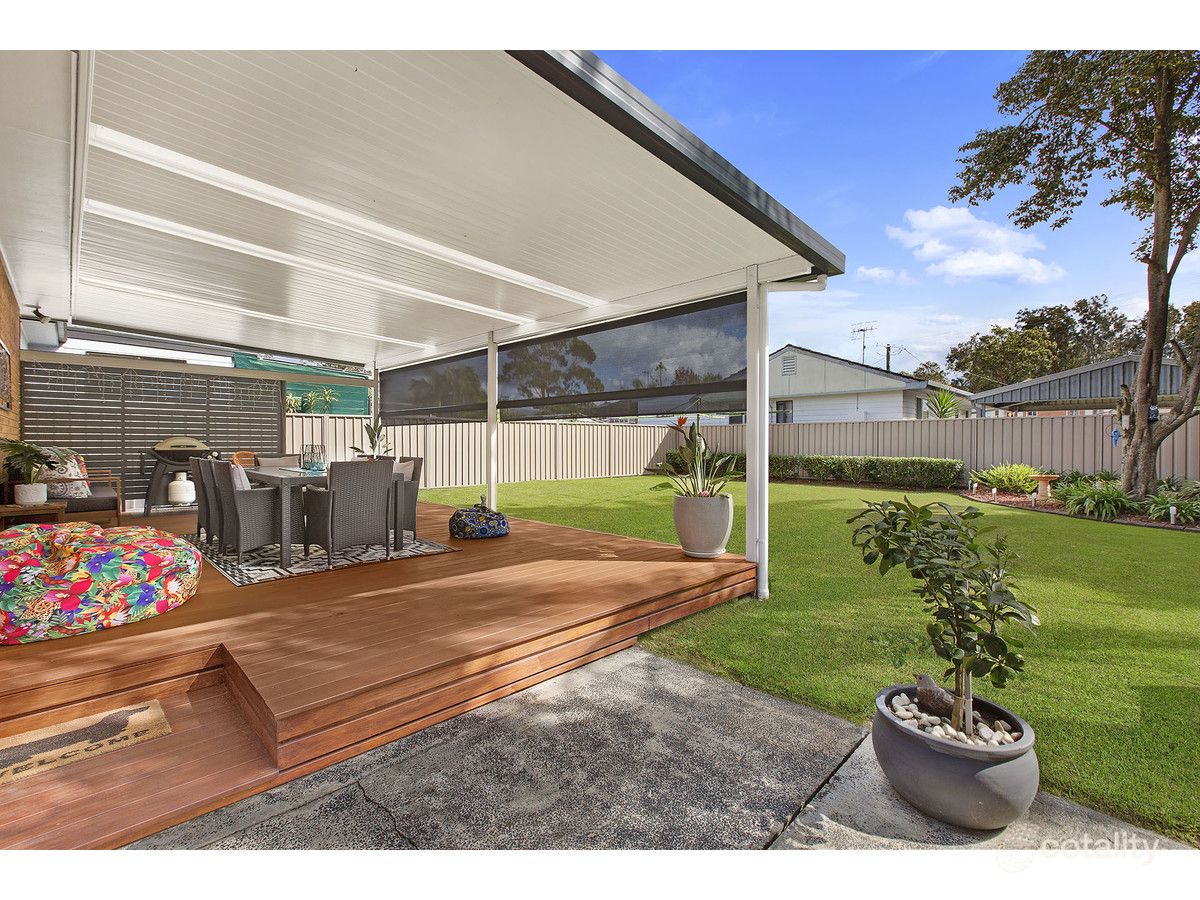 1 St James Ave, Berkeley Vale, NSW 2261