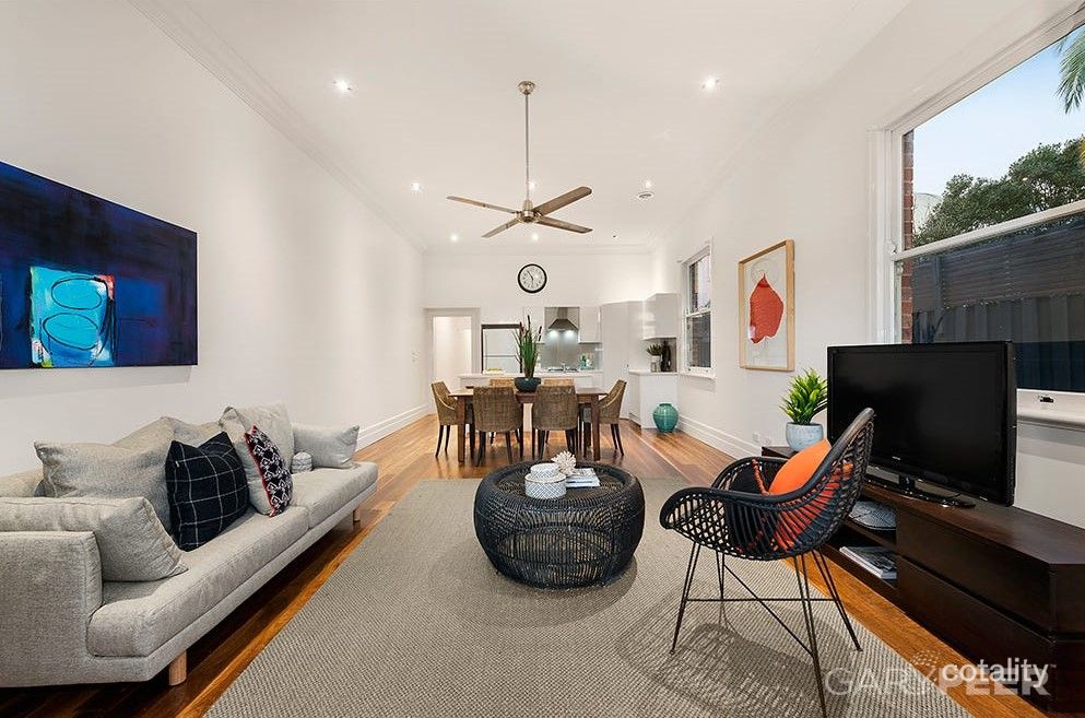 1 Kalymna Gr, St Kilda East, VIC 3183