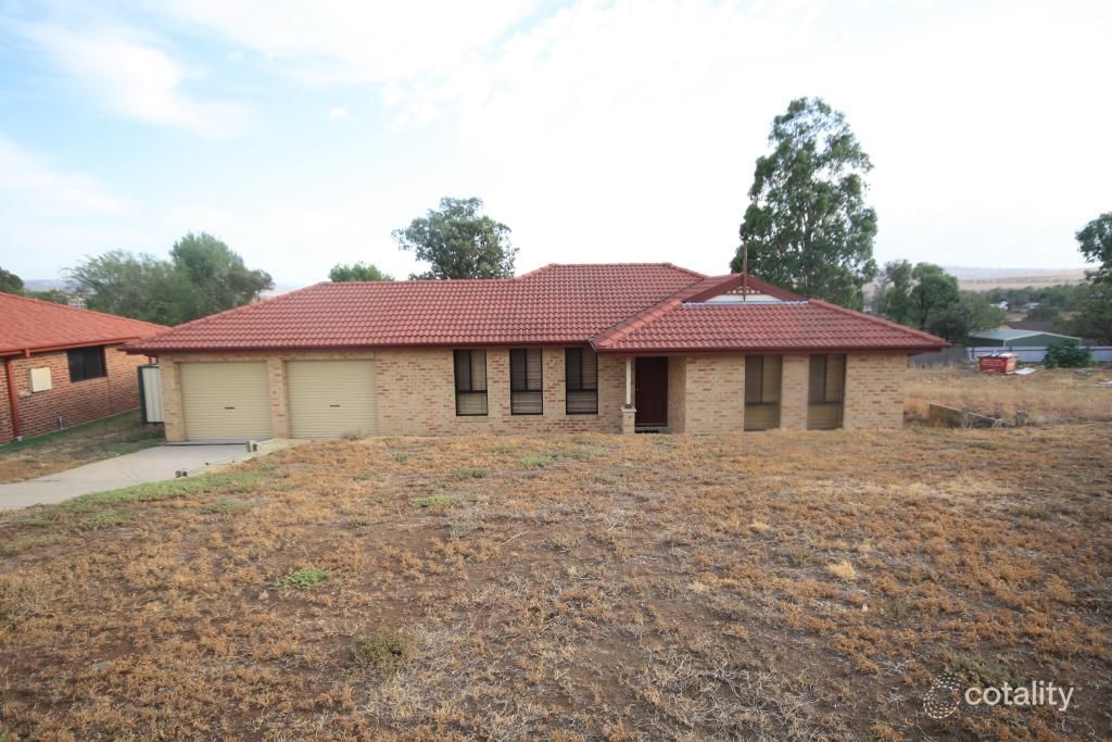 32 Collins St, Merriwa, NSW 2329