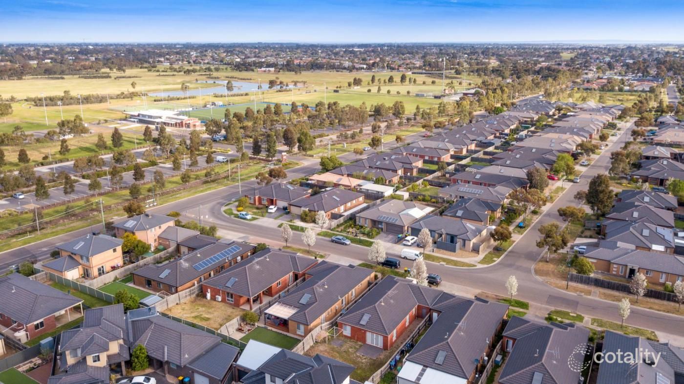 73 Lady Penrhyn Dr, Wyndham Vale, VIC 3024