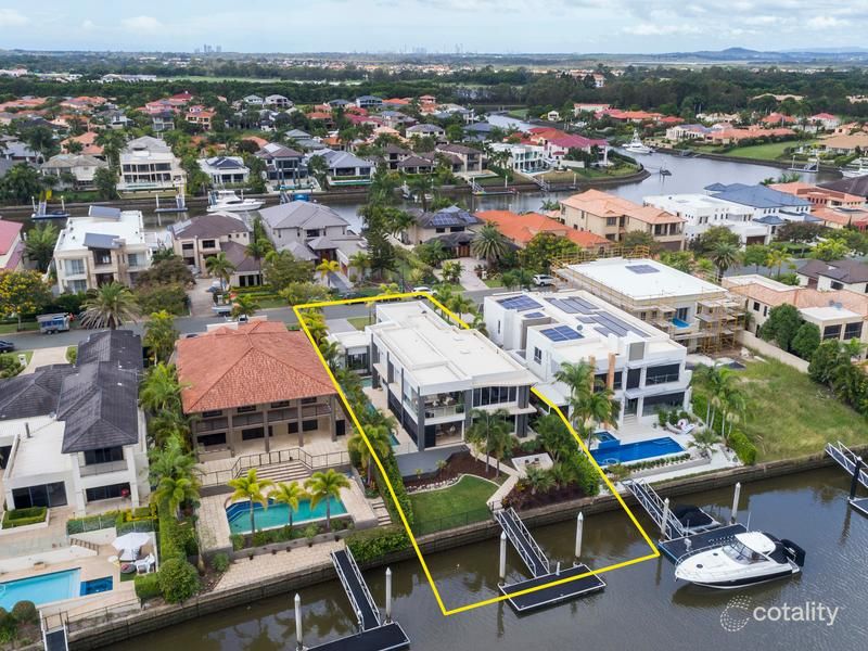 2342 Cressbrook Dr, Hope Island, QLD 4212