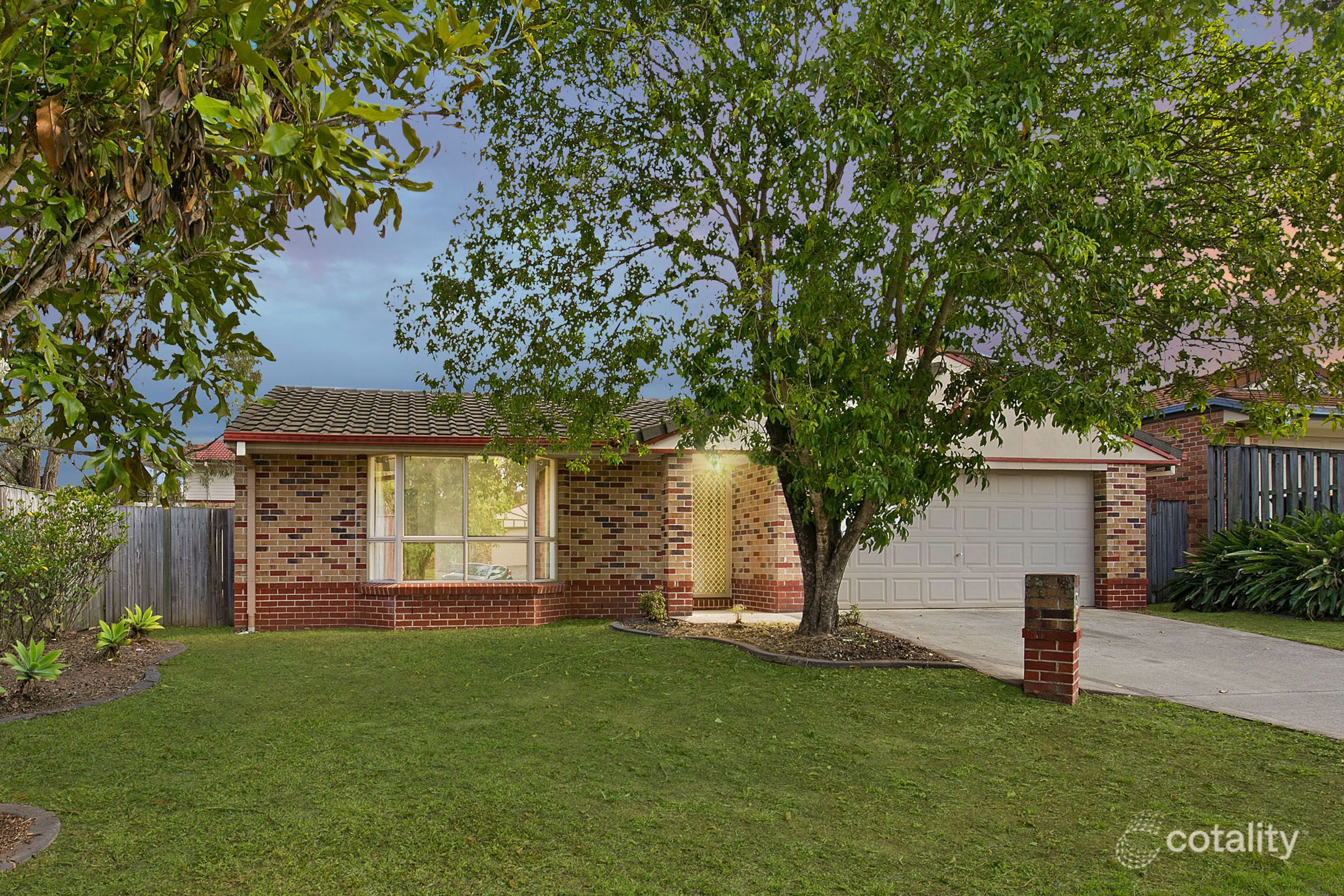 19 Borage Pl, Calamvale, QLD 4116
