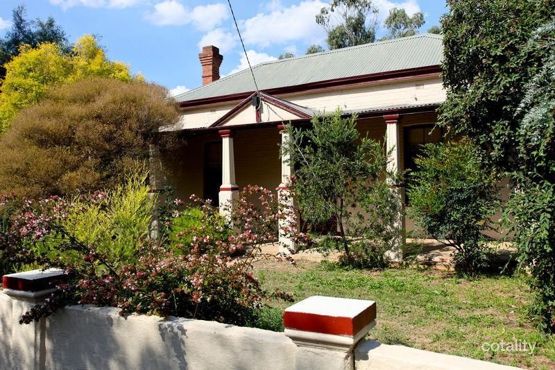 132 Railway Pl, Elmore, VIC 3558