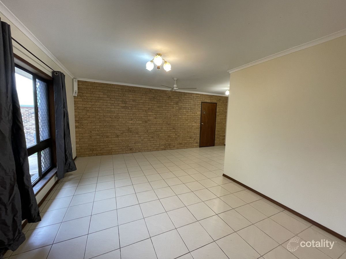 6 Trisha Ct, Scarness, QLD 4655