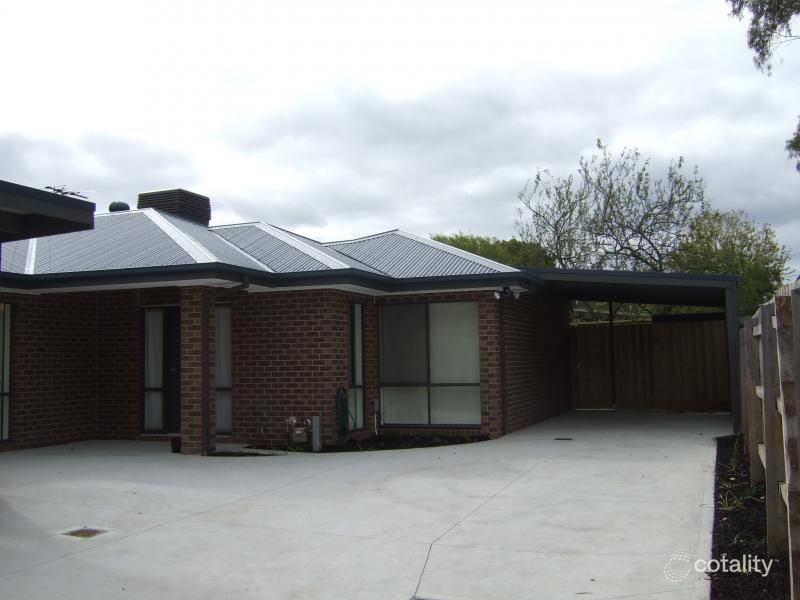 2/8 Derwent Dr, Bayswater, VIC 3153