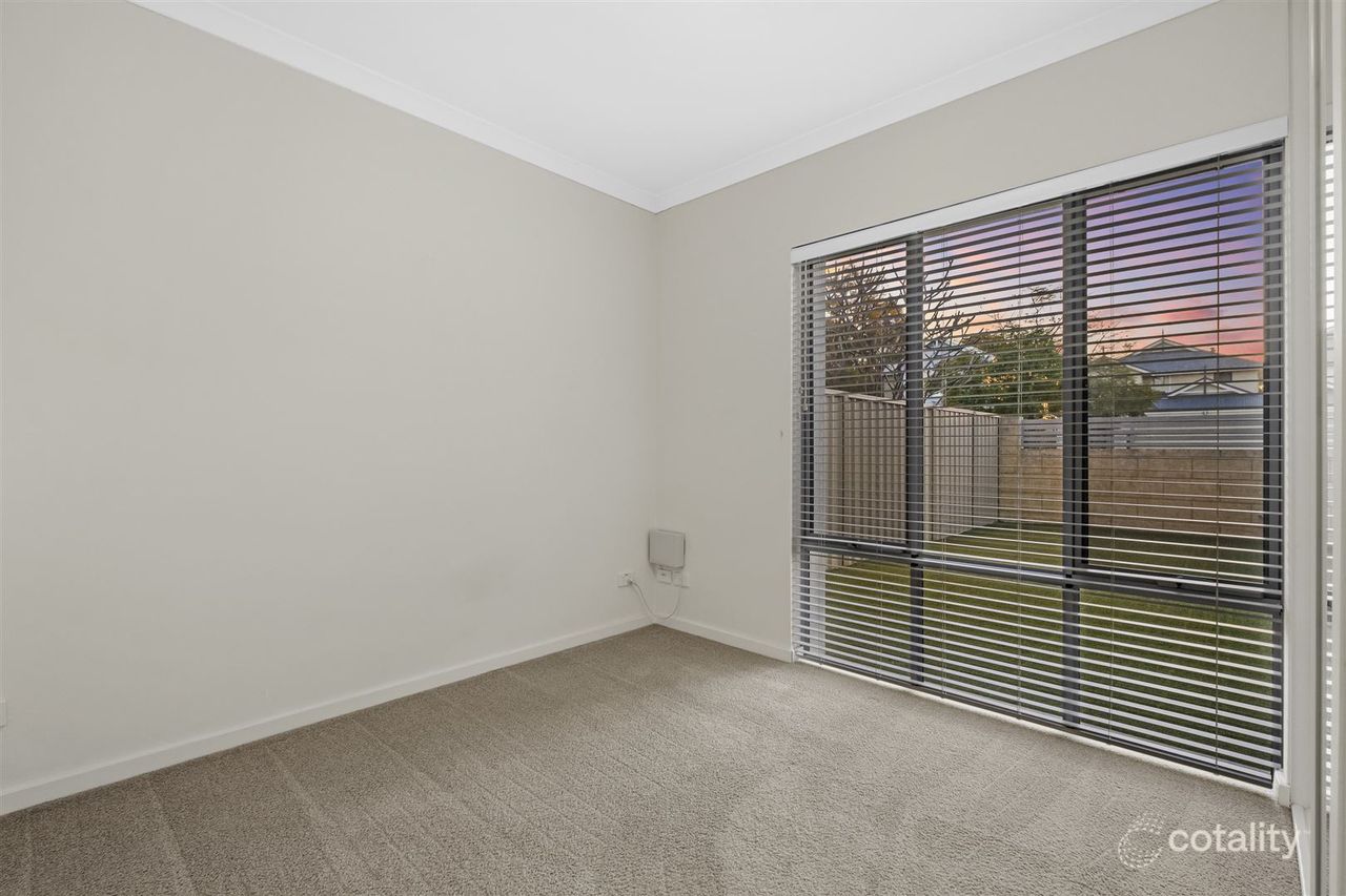 2a Bragor Pl, Ardross, WA 6153