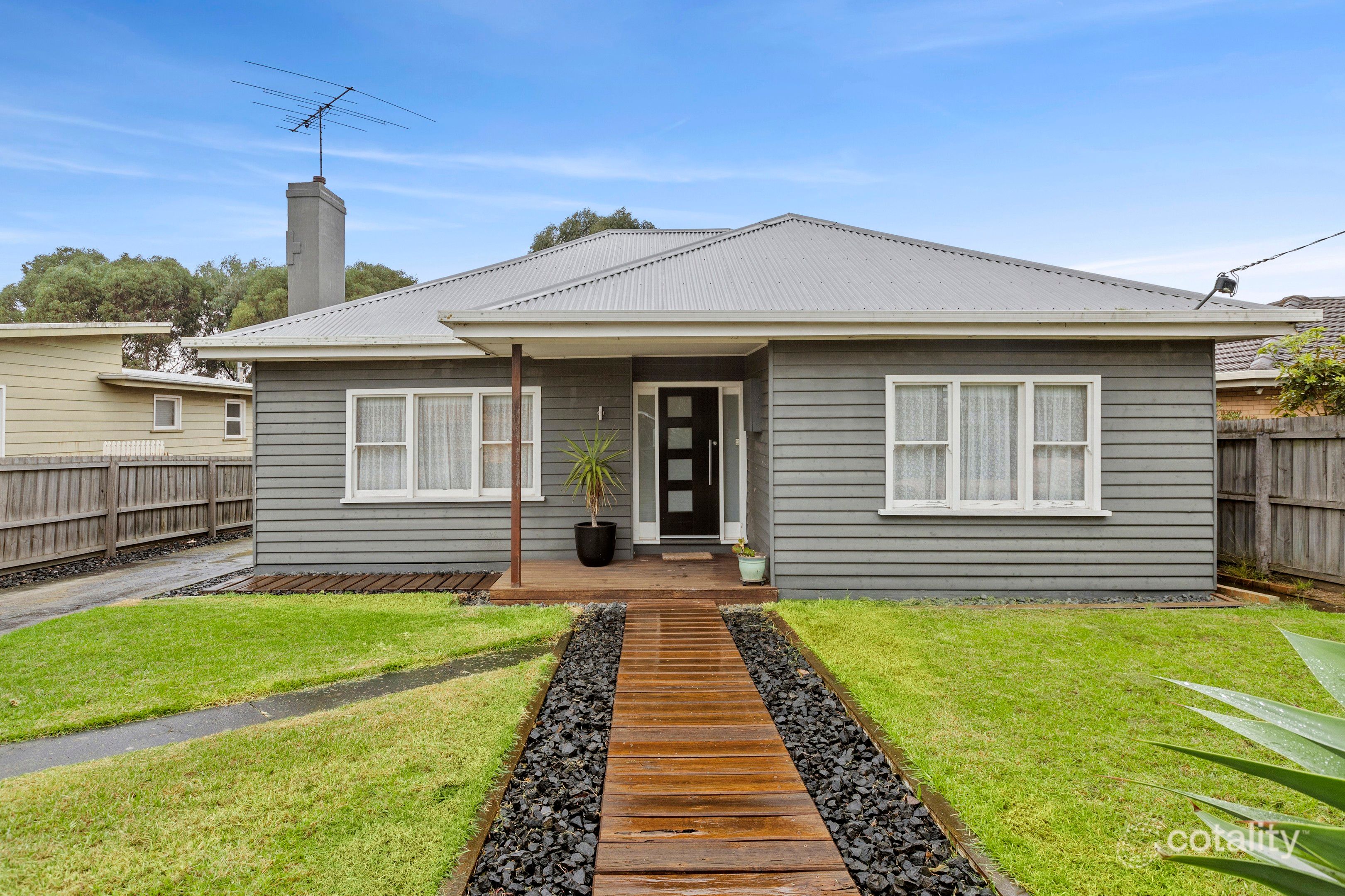 5 Mernda Pde, Belmont, VIC 3216