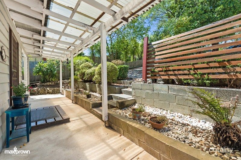 4 Vega Cl, Lilydale, VIC 3140