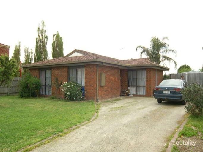 1 Roberts Ct, Endeavour Hills, VIC 3802