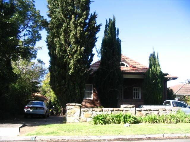 16 Derby Rd, Hornsby, NSW 2077