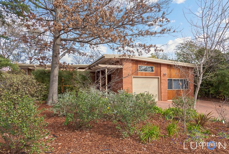 37 Colvin St, Hughes, ACT 2605