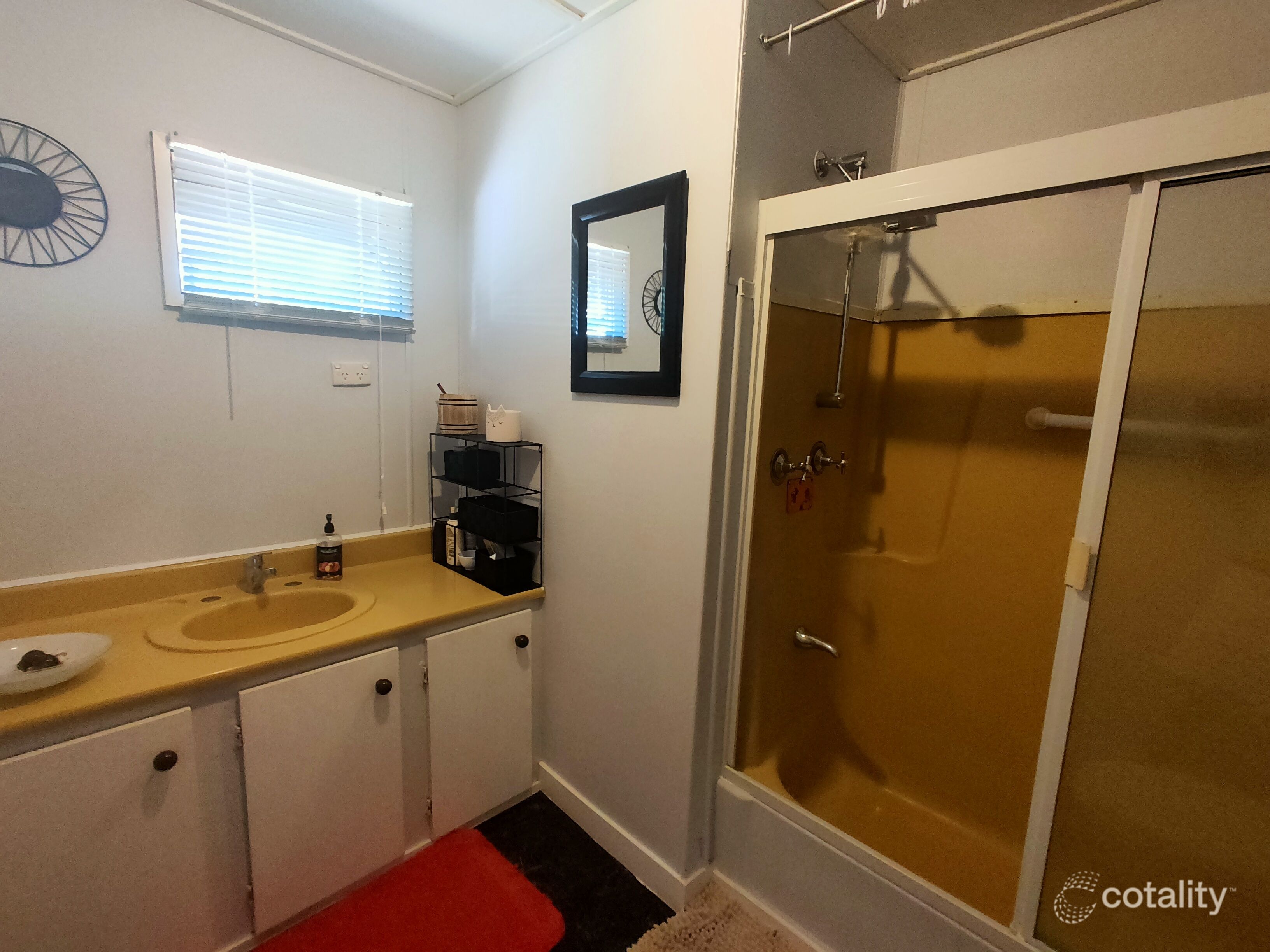 6 Hutchison Cl, Mission Beach, QLD 4852