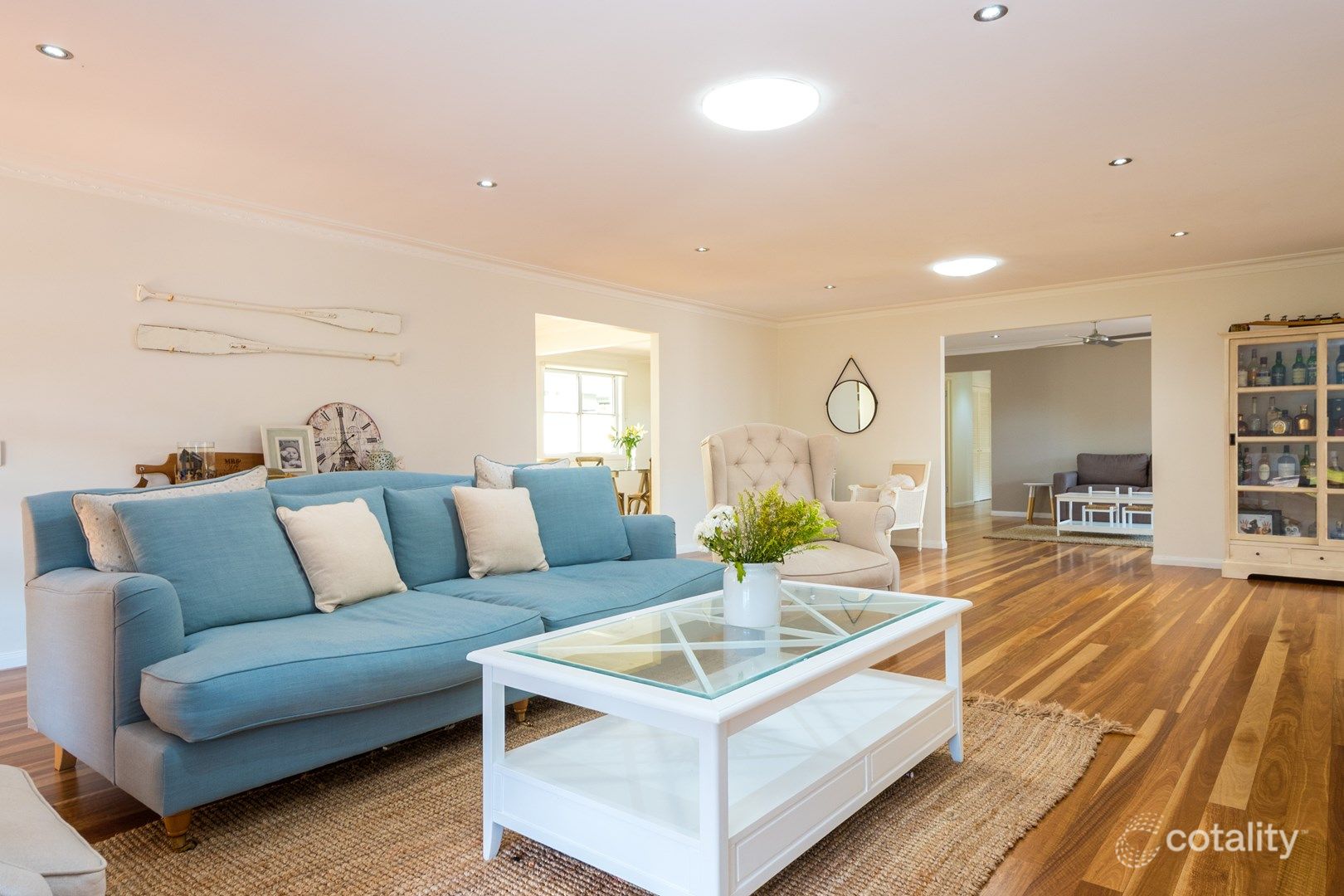 39 Rawlinna Dr, Mermaid Waters, QLD 4218