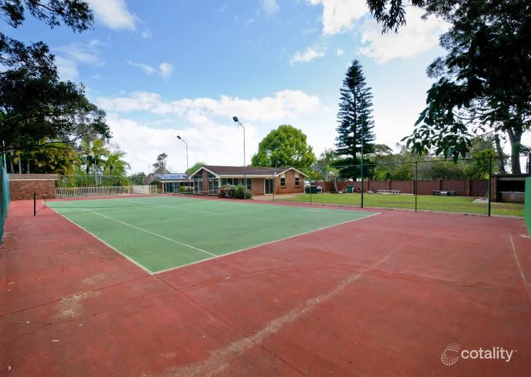 1 Highfields Cct, Port Macquarie, NSW 2444