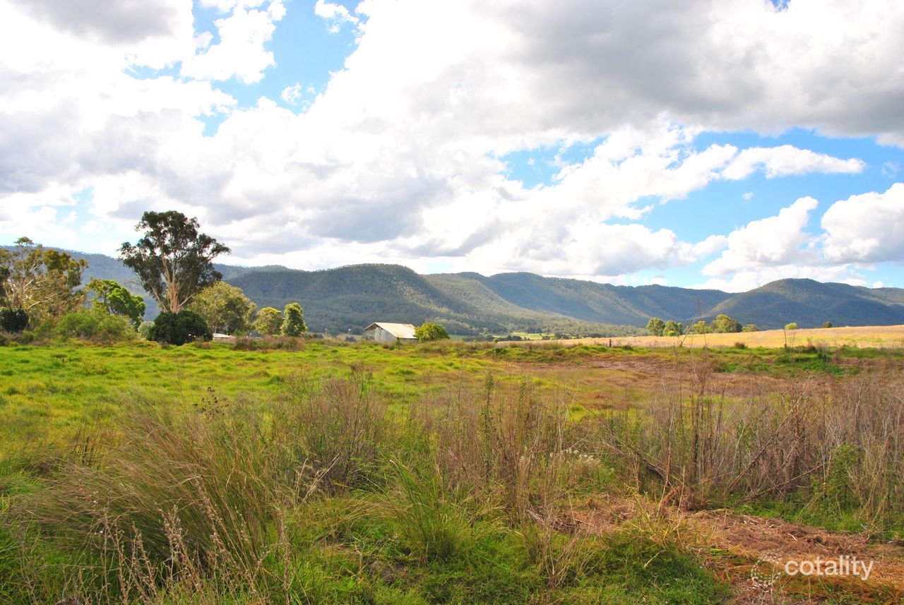 Lot 2 Top Swanfels Rd, Swanfels, QLD 4371