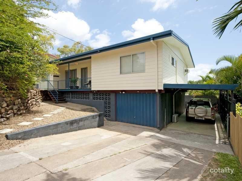 4 Beale St, West Gladstone, QLD 4680