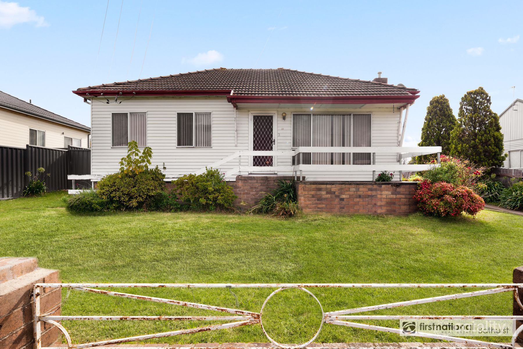 33 Cary Ave, Wallerawang, NSW 2845