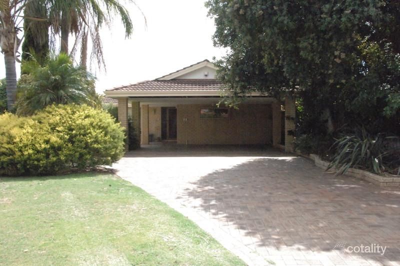 17b Collins Ct, Morley, WA 6062