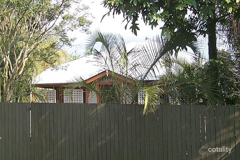 47 Longfellow St, Norman Park, QLD 4170