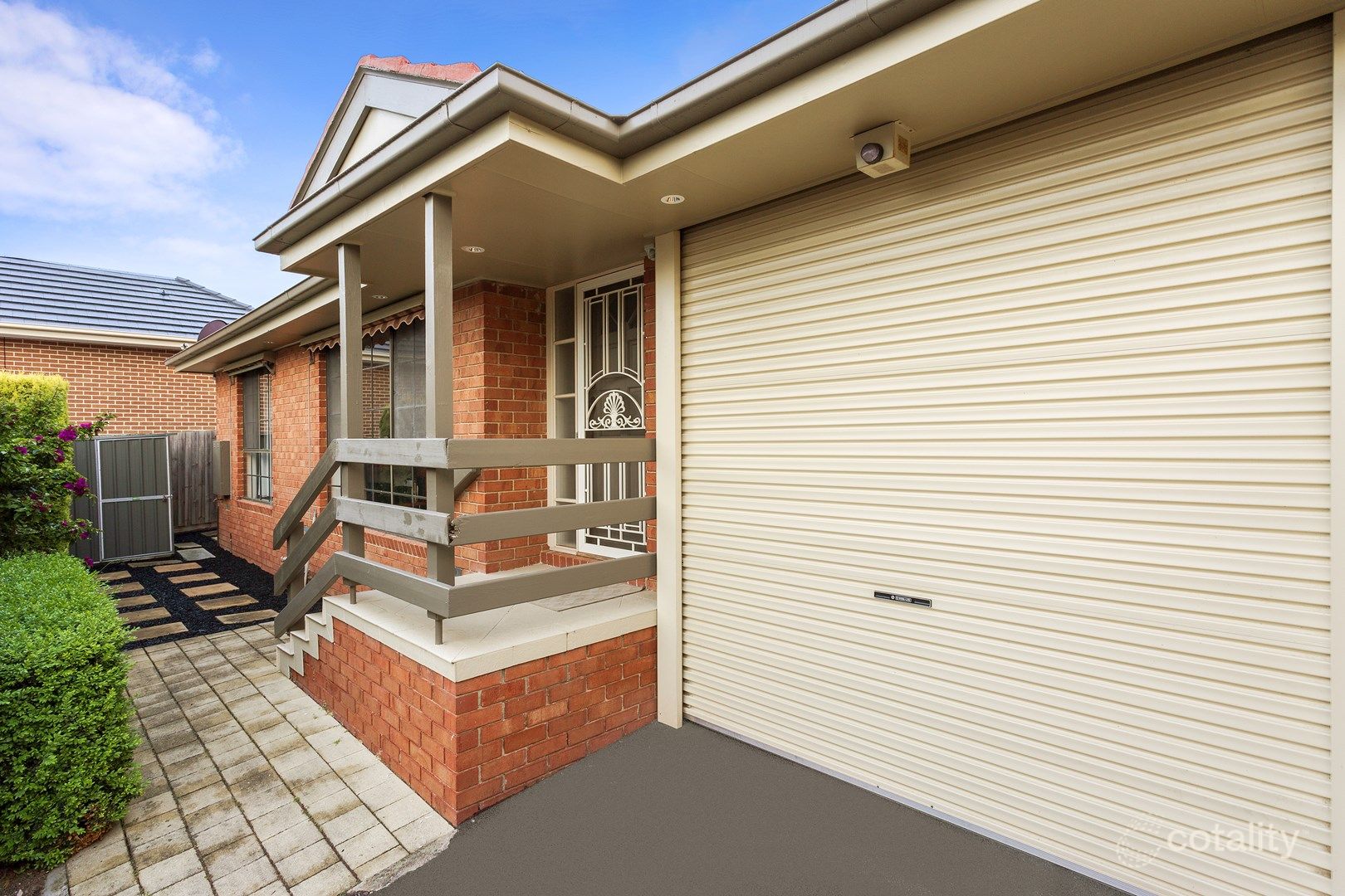 2/8 Cuthbert St, Bulleen, VIC 3105