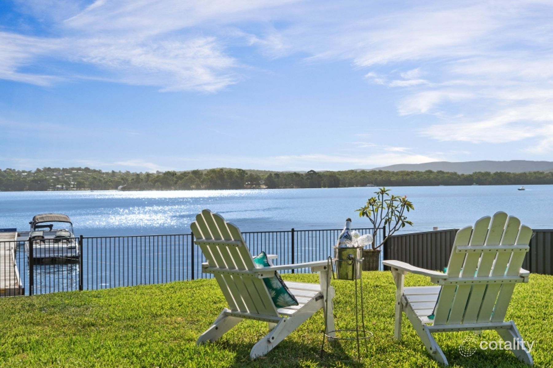 219 Coal Point Rd, Coal Point, NSW 2283