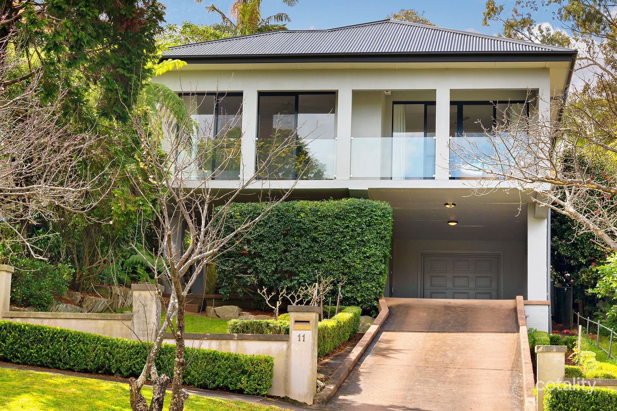 11 Wisdom Rd, Greenwich, NSW 2065