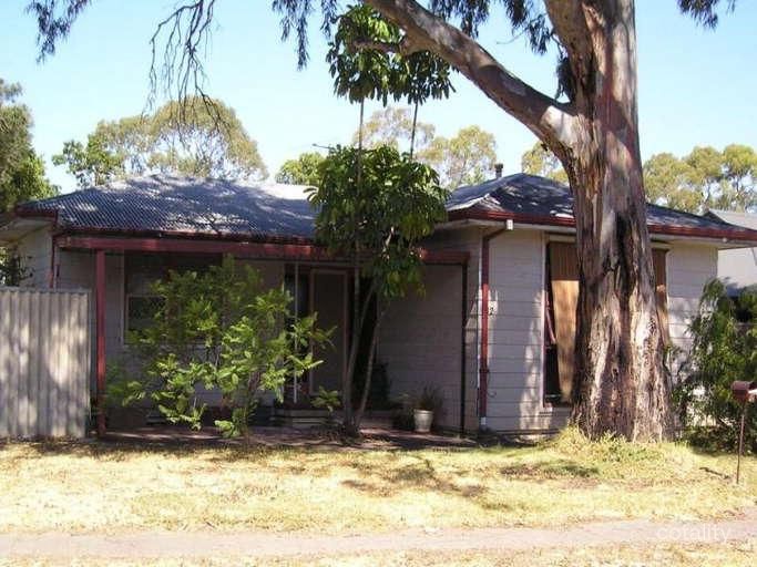 12 Gilles Cres, Hillcrest, SA 5086