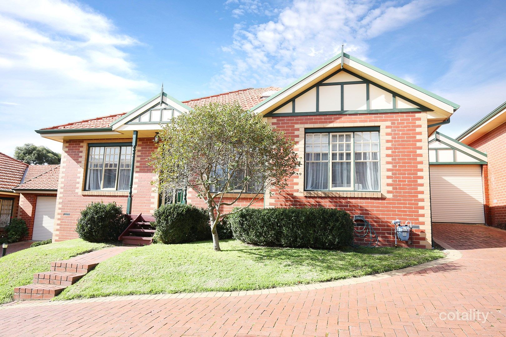 4/39-41 Leslie St, Donvale, VIC 3111