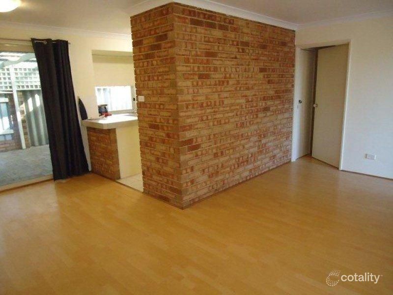 4/120 Westfield Rd, Kelmscott, WA 6111