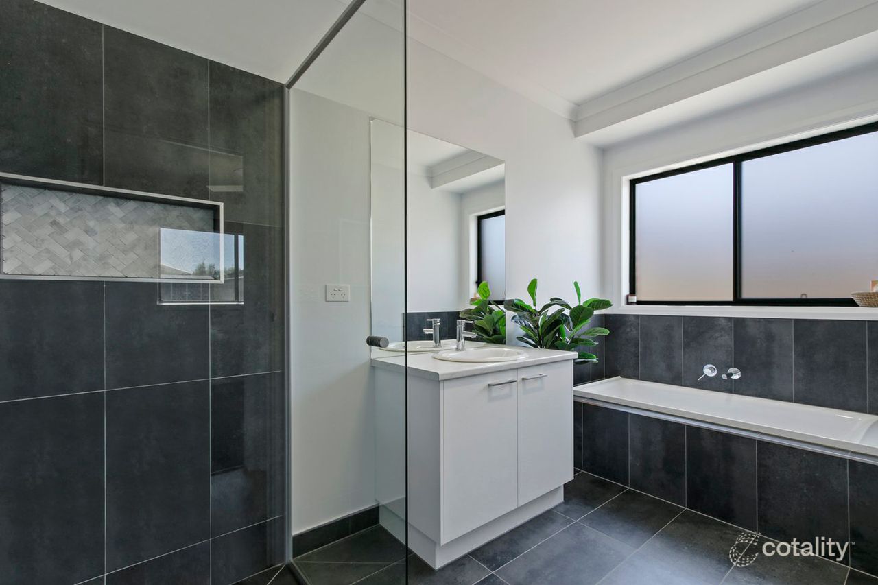 26 Aquabella Dr, Eagle Point, VIC 3878