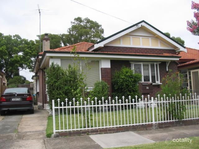 16 Hedger Ave, Ashfield, NSW 2131