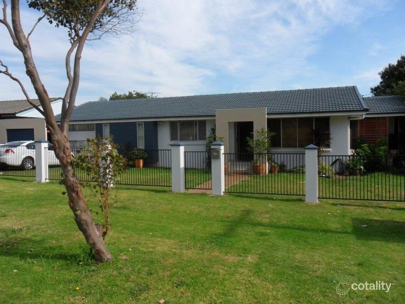 37 Croxley St, Harristown, QLD 4350