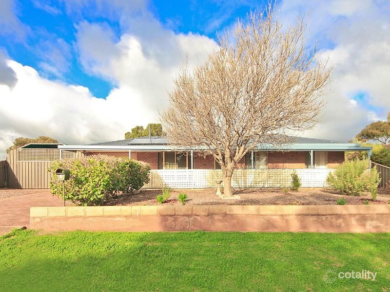 1 Bundarra Ct, Craigmore, SA 5114