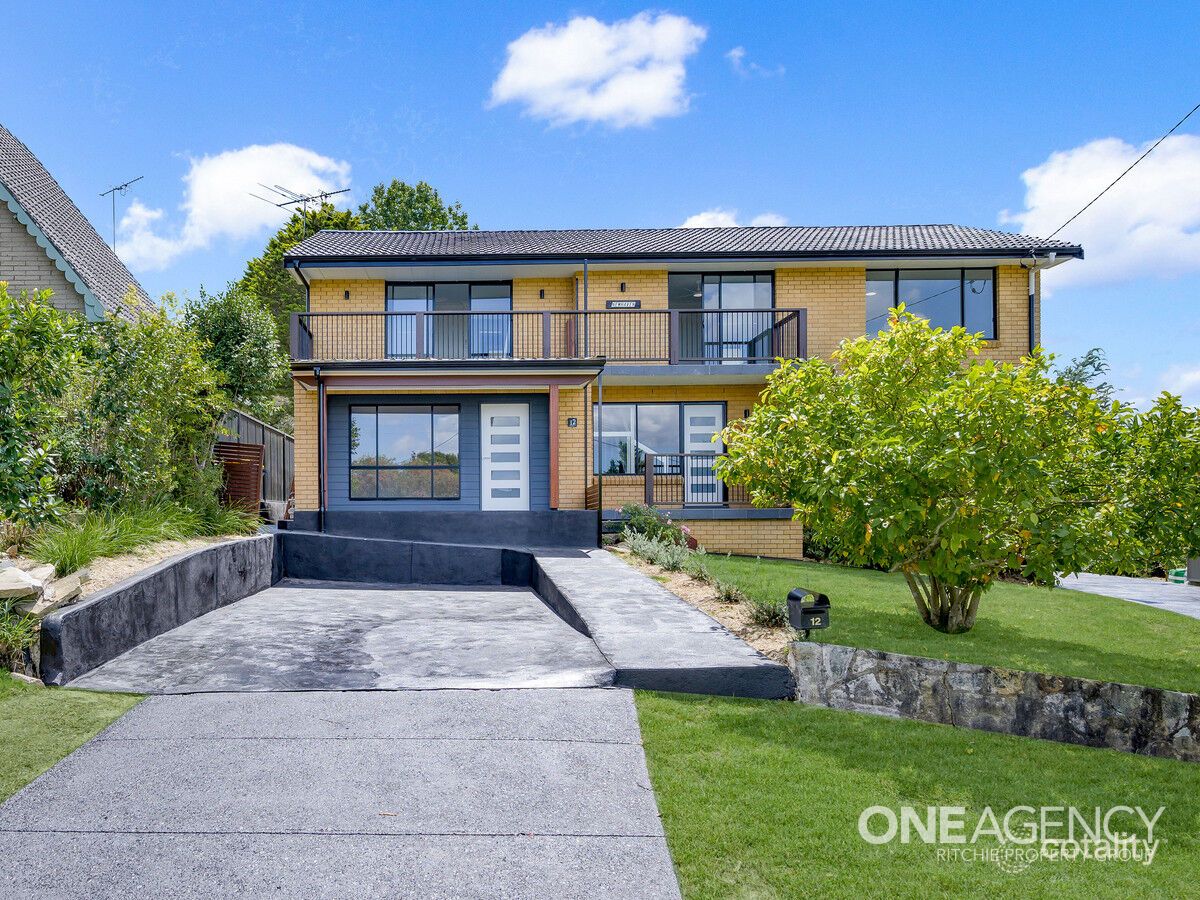 12 Douglas St, Faulconbridge, NSW 2776