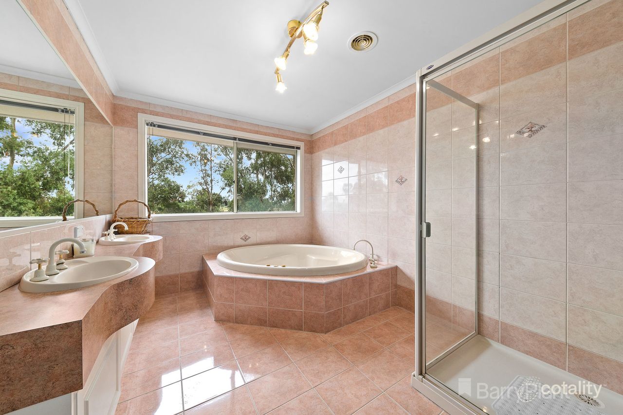13 Wittenberg Ct, Narre Warren, VIC 3805