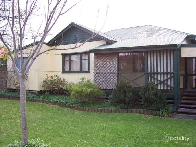 8 Walkington Ave, Margaret River, WA 6285