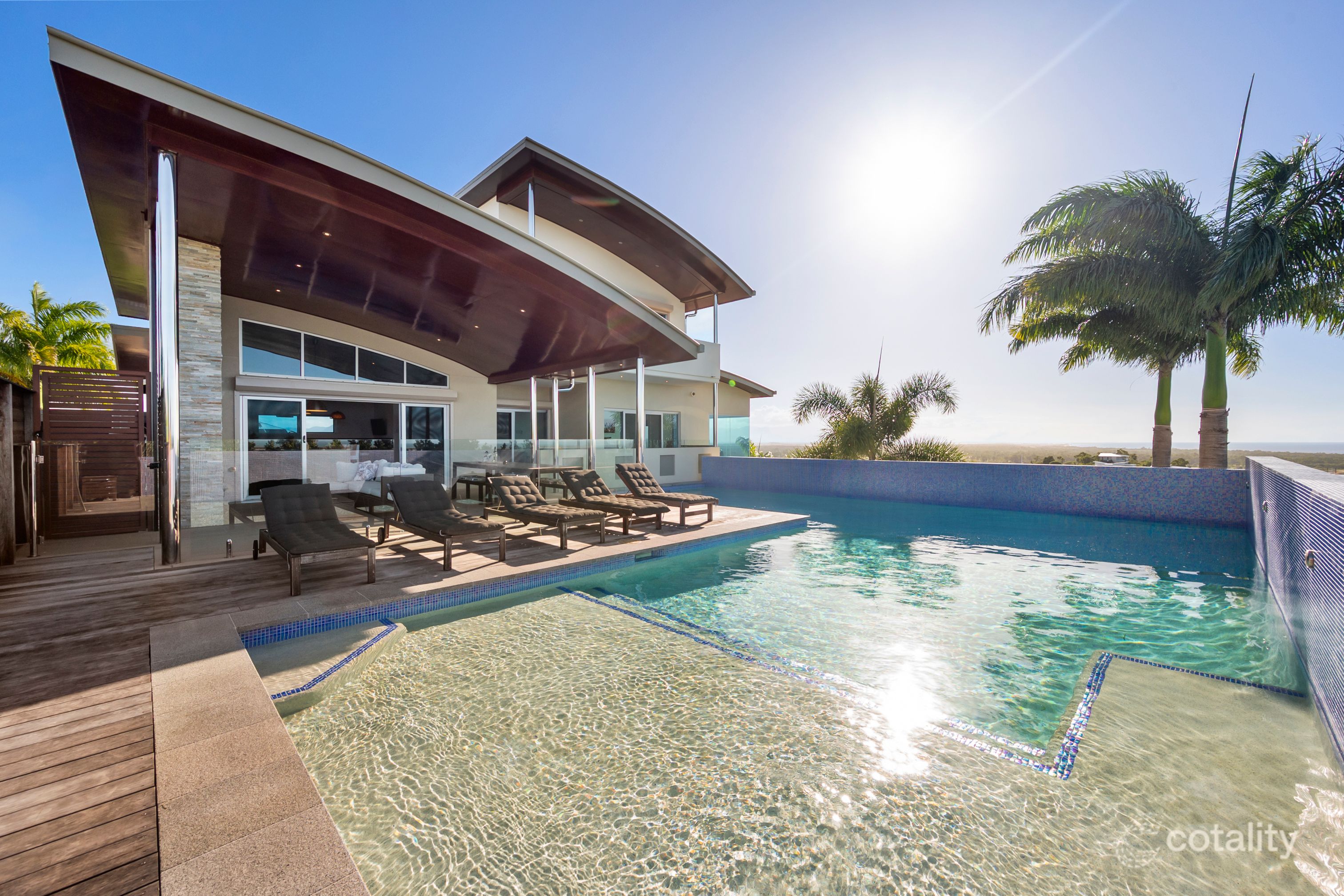 96 Goicoechea Dr, Bushland Beach, QLD 4818