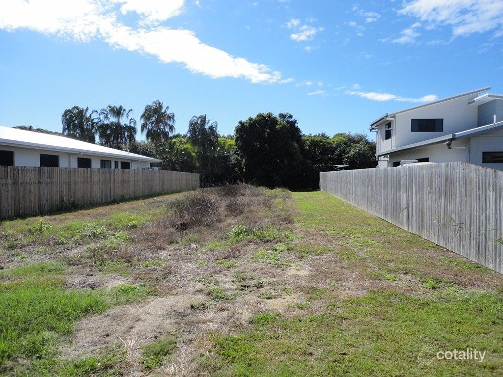 29 Corella Way, Blacks Beach, QLD 4740