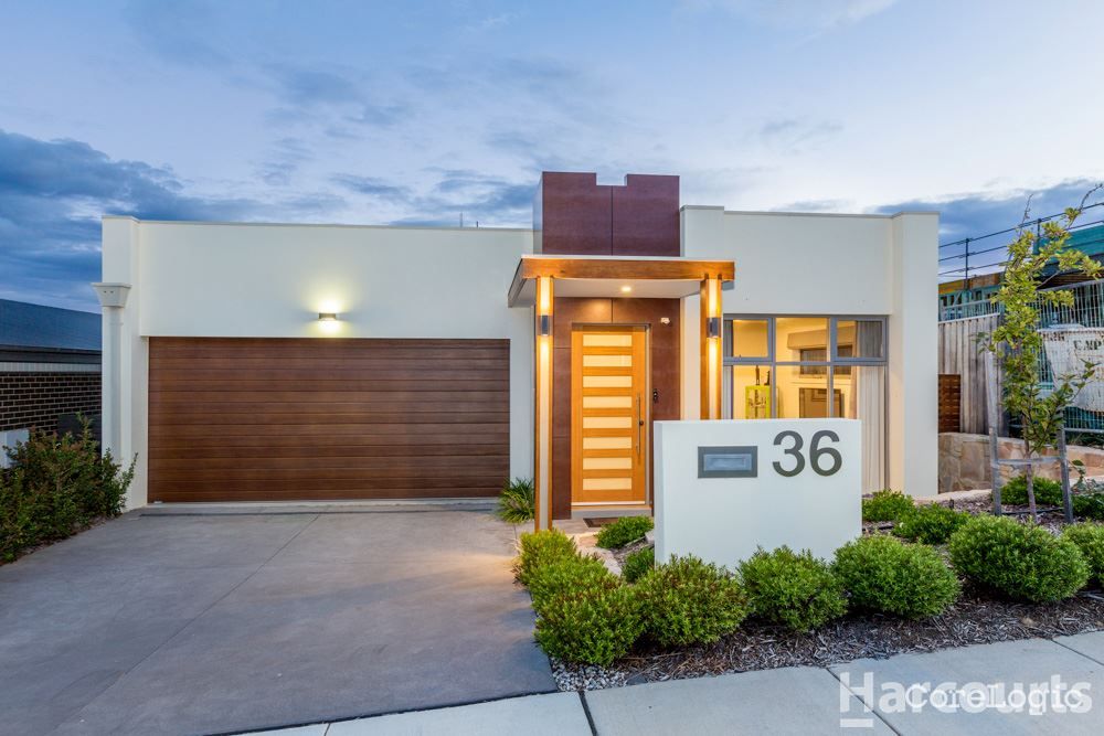 36 Edna Thompson Cres, Casey, ACT 2913
